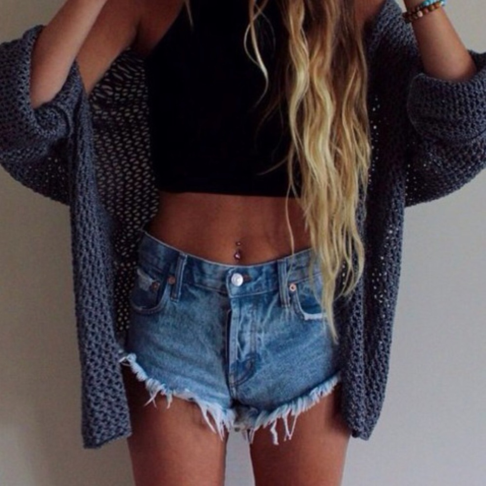 • Brandy Melville • Cut Off Distressed Jean Shorts